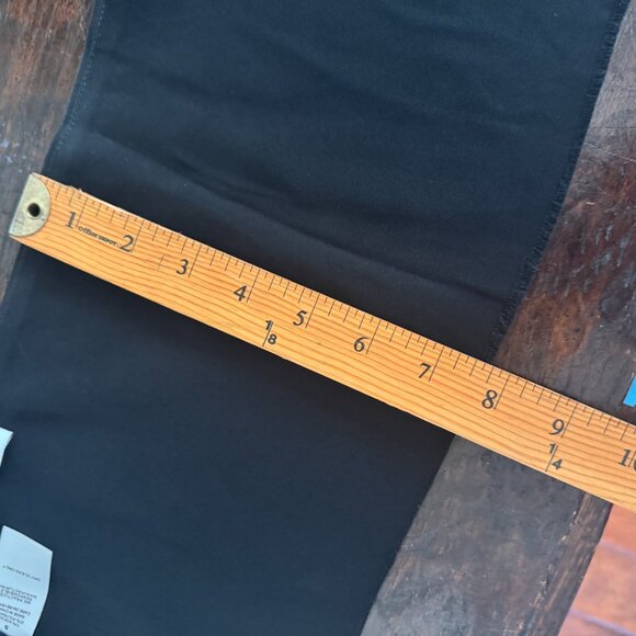 NONchalant Label Freya Crop Top in Black Non Chalant Size Small - Picture 14 of 14